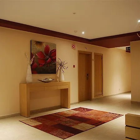 Alba Hotel 4*