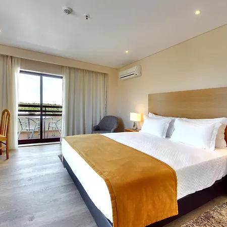Alba Hotel 4*