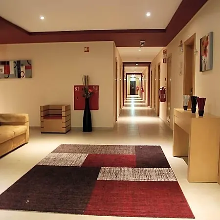 Alba Hotel 4*