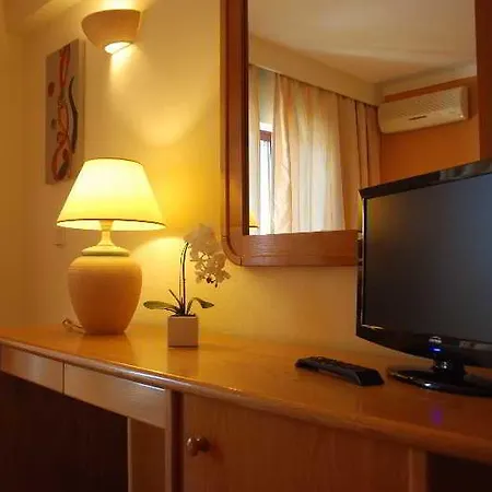 Hotell Alba Monte Gordo