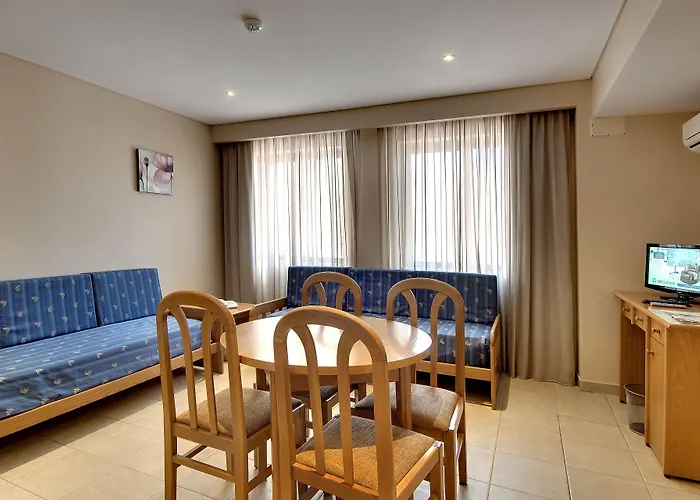 Ξενοδοχείο Alba 4*