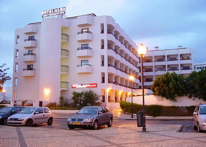 Ξενοδοχείο Alba 4*